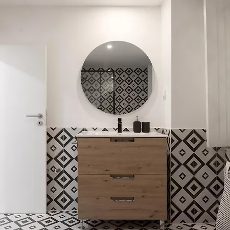 Master Historical Gem In Alfama * 리스본